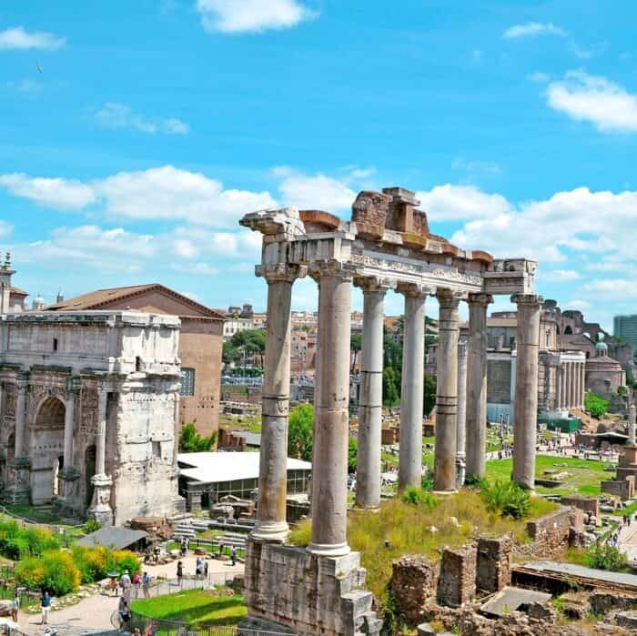 Tour privato di Roma archeologica: colosseo, foro romano e campidoglio
