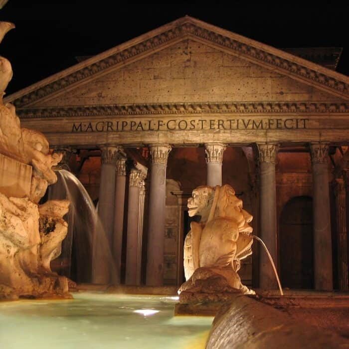 Private driver guided Rome by night tour