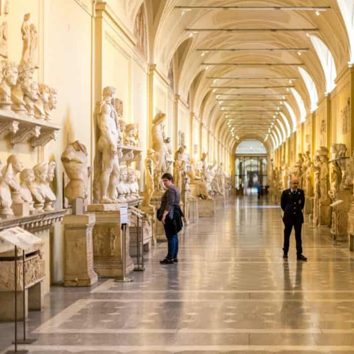 Vatican Museums Early Entry Tour with Buffet Breakfast