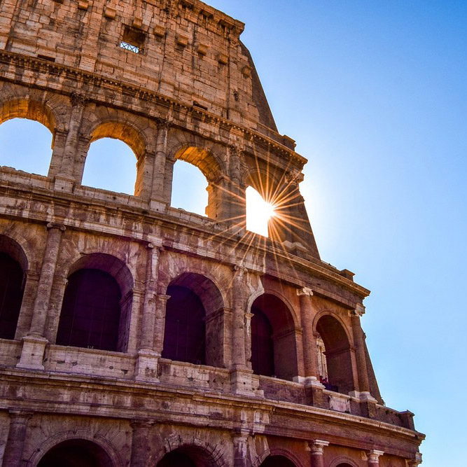 Colosseum & Roman Forum small group tour