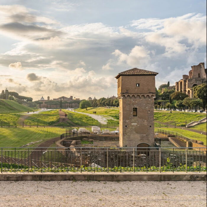 Monks and Knights *slow* tour on Aventine hill