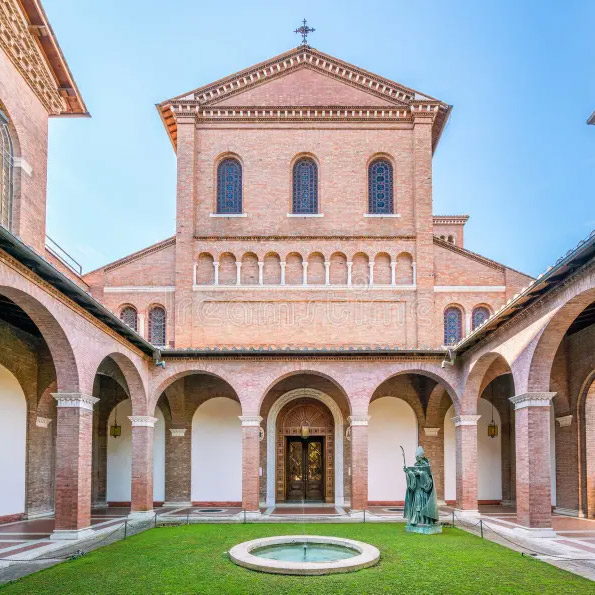 Monks and Knights *slow* tour on Aventine hill