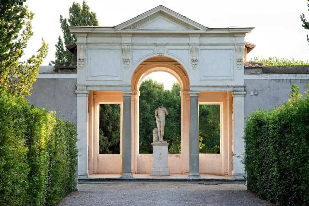 Loggia-de-Cléopatre Villa Medici Rome