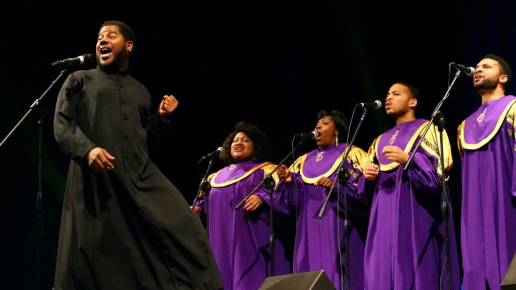 Earl-Bynum-The-Mount-Unity-Choir